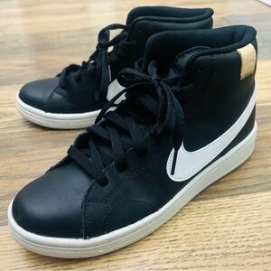 Nike Court Royale 2 Black & White sneakers 8.5
